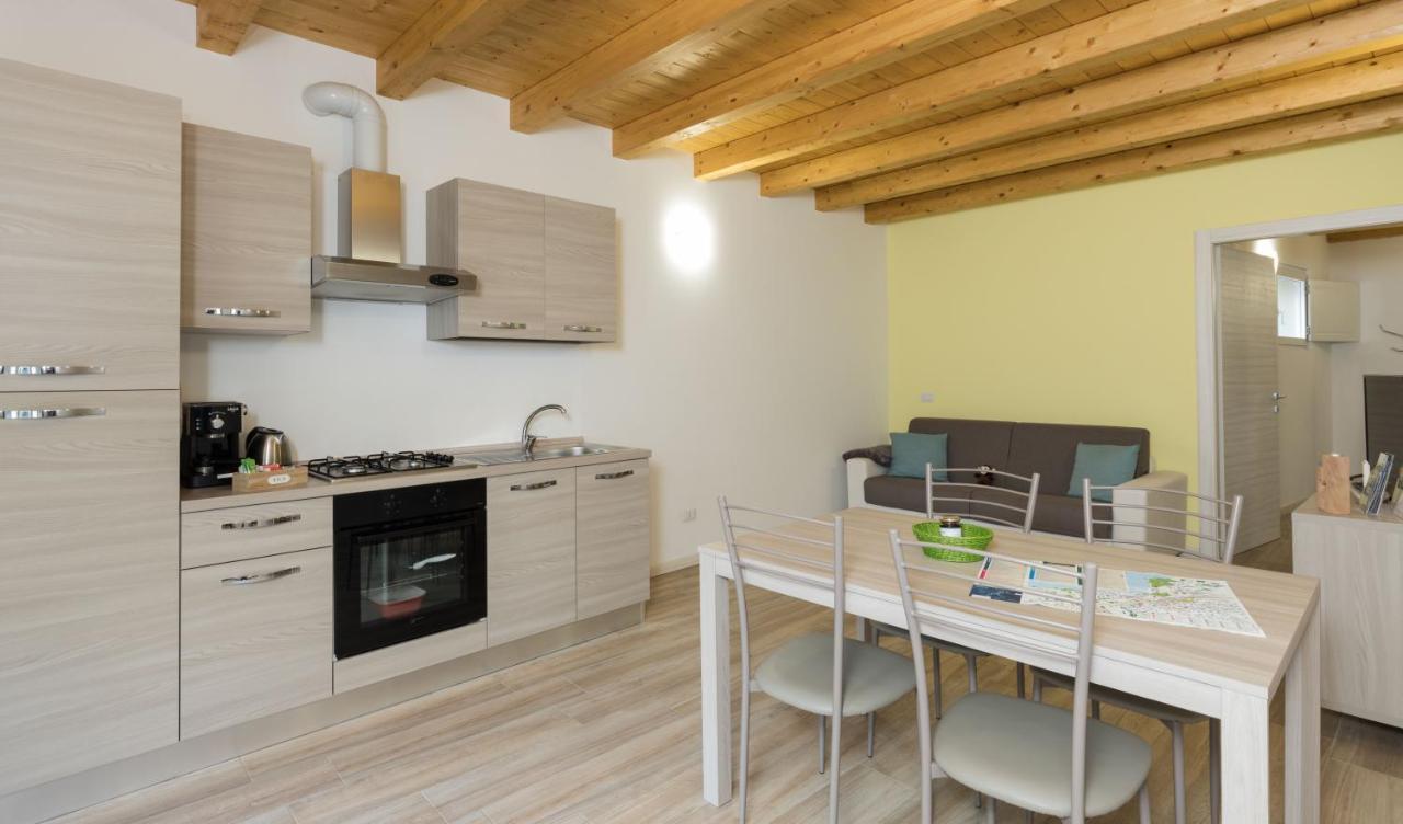 Residenze Lariane Apartman Colico Kültér fotó