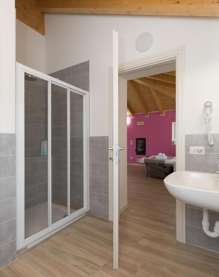 Residenze Lariane Apartman Colico Kültér fotó