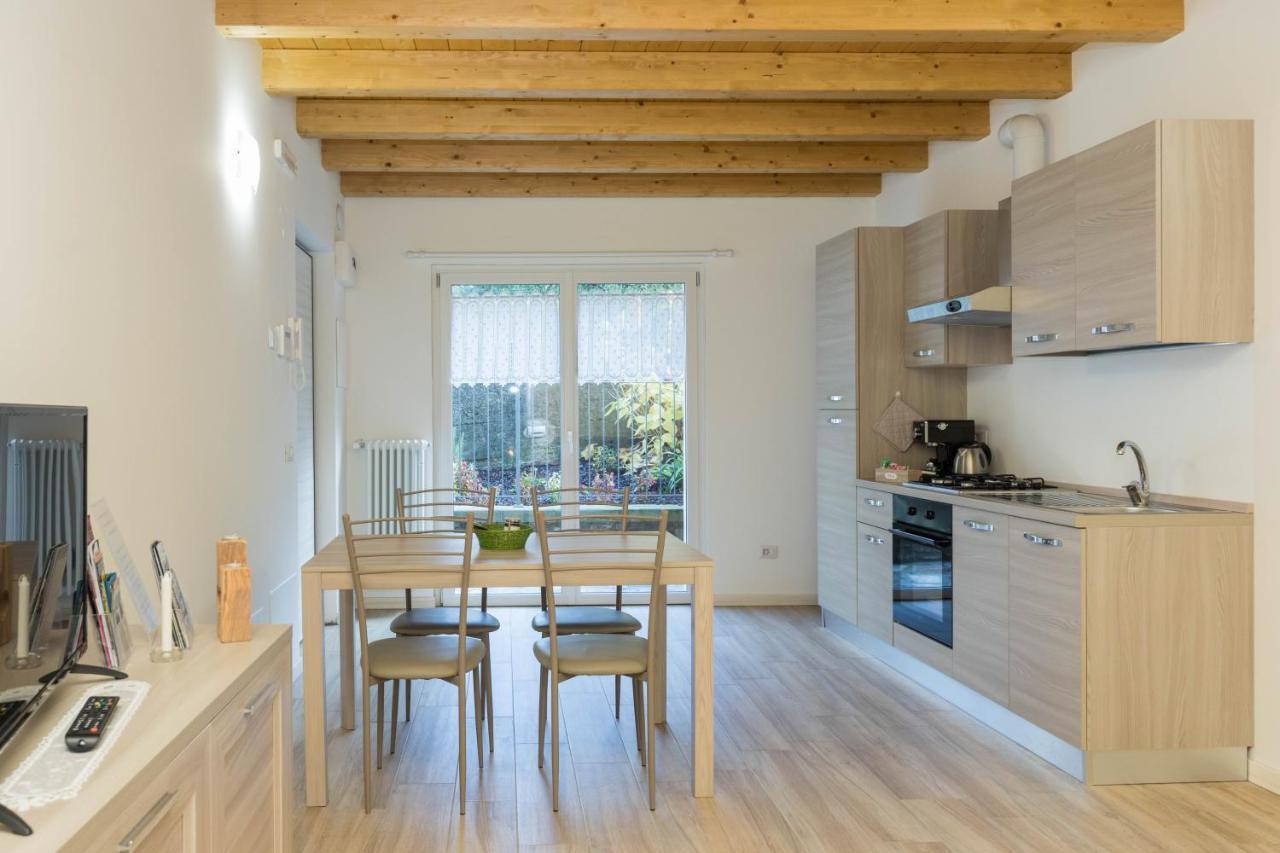 Residenze Lariane Apartman Colico Kültér fotó