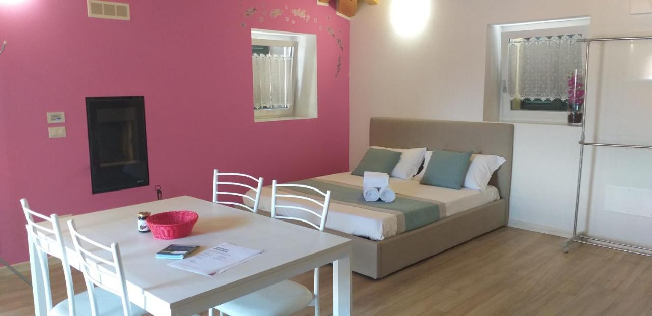Residenze Lariane Apartman Colico Kültér fotó